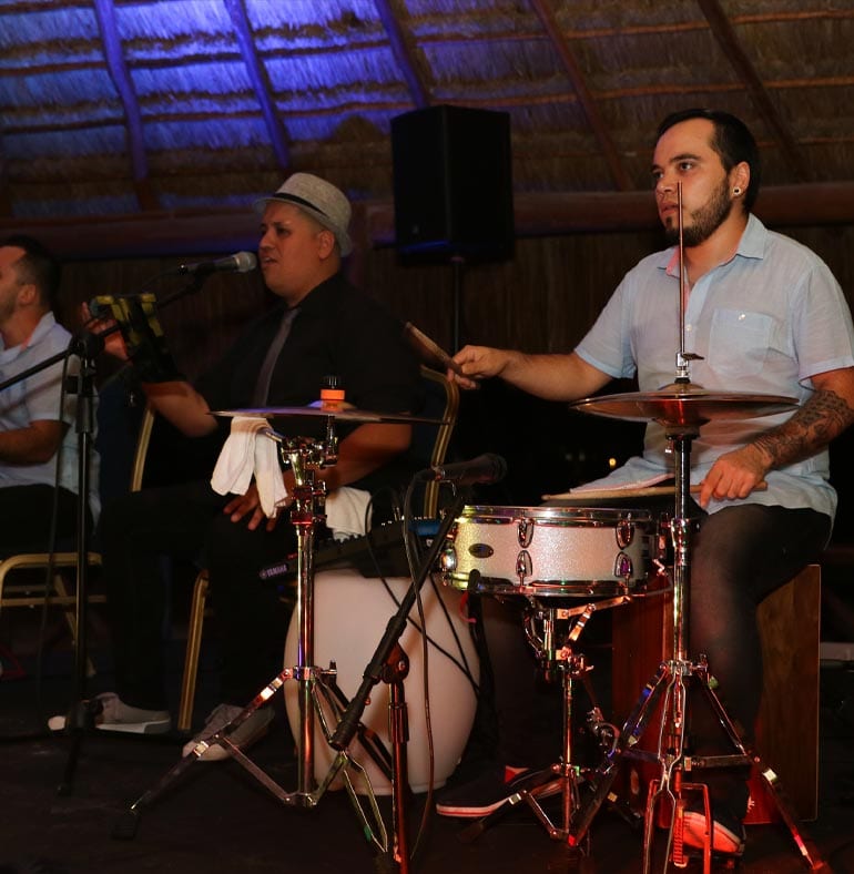 SATmexico dmc meetings events mexico cancun live music welcome party hp indigo masterclass
